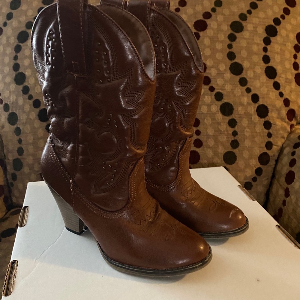Boots
